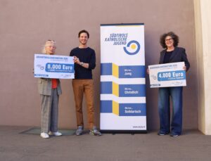 Erfolgreiche Adventskalenderaktion: 12.000 Euro für den guten Zweck